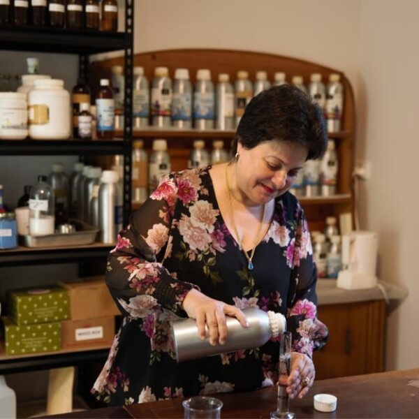 Lavinia pouring hand made products