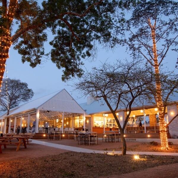 Camden Valley Inn at night